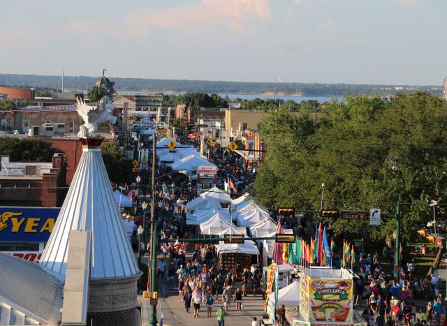 GrapeFest - Outdoors